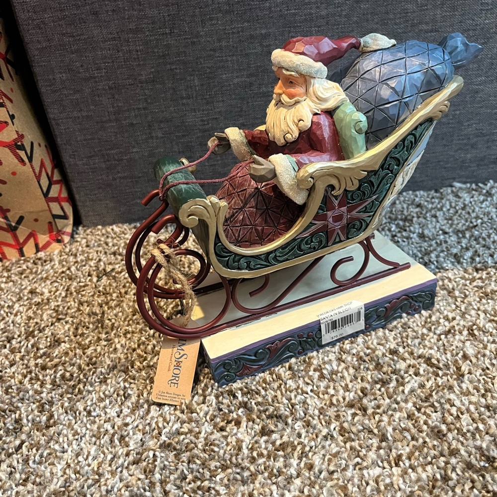 Jim Shore Santa in Sleigh" Ready For a Journey Around the World"